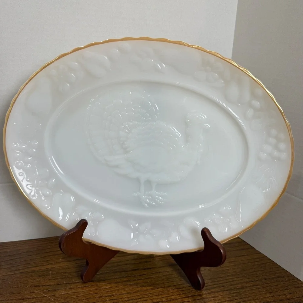 Anchor Hocking Fire-King Milk Glass Turkey Platter 15